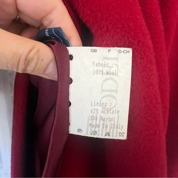 Beautiful Red Vintage-style Coat out of wonderful soft wool, made in Italy - Picture 5 of 12